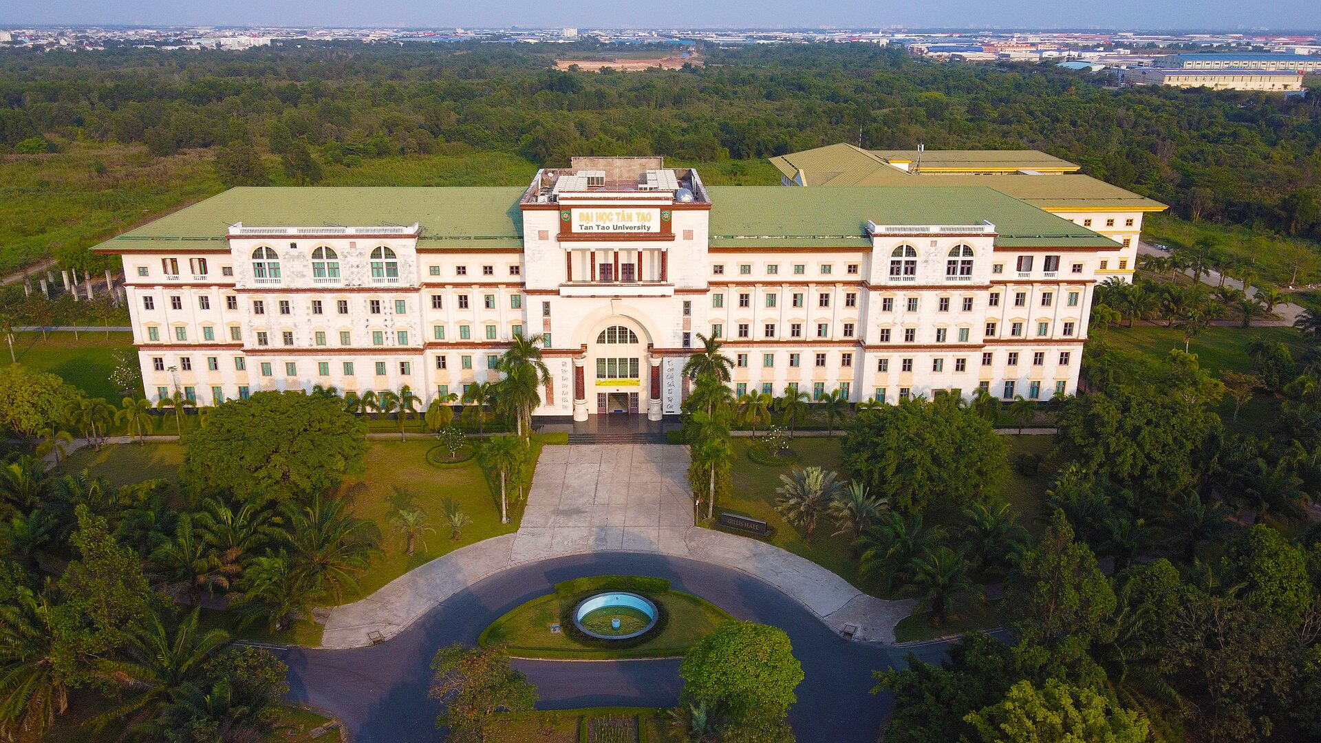 Đại Học Quốc Tế Tân Tạo